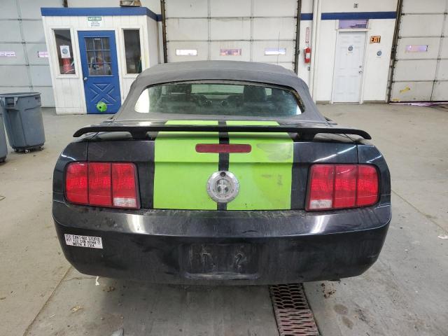 Photo 5 VIN: 1ZVFT84N355242973 - FORD MUSTANG 