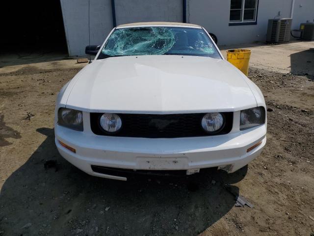 Photo 4 VIN: 1ZVFT84N355254797 - FORD MUSTANG 