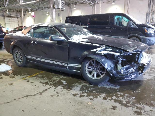 Photo 3 VIN: 1ZVFT84N355257800 - FORD MUSTANG 