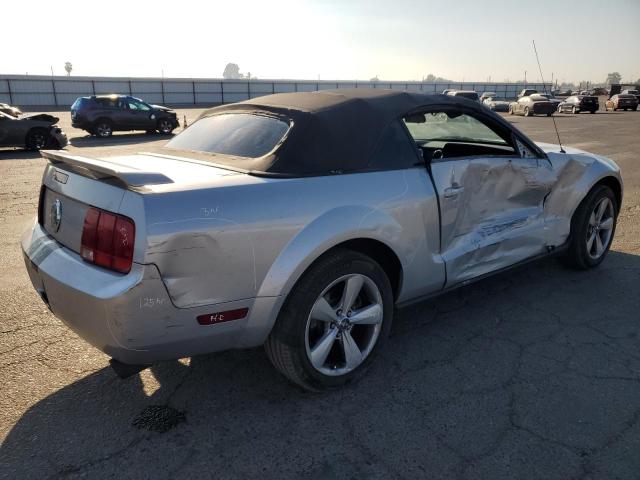 Photo 2 VIN: 1ZVFT84N365185319 - FORD MUSTANG 