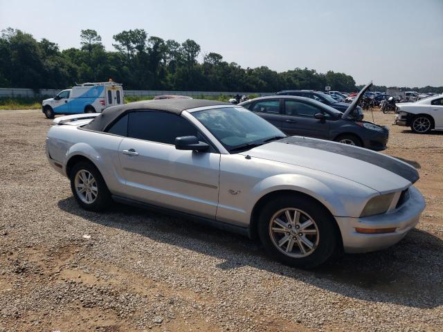 Photo 3 VIN: 1ZVFT84N465217808 - FORD MUSTANG 