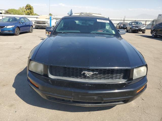 Photo 4 VIN: 1ZVFT84N465227075 - FORD MUSTANG 