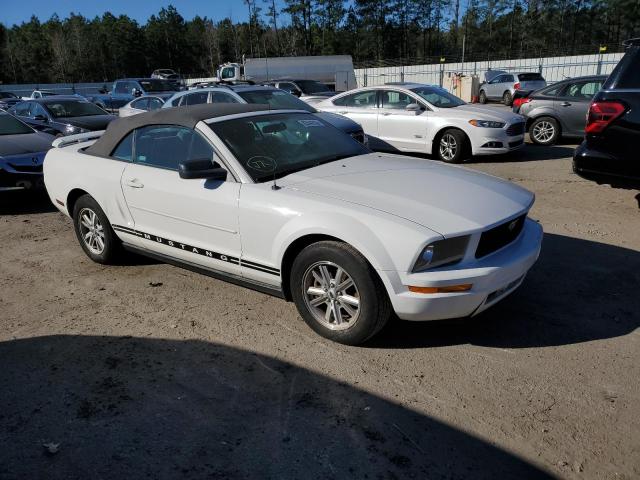 Photo 3 VIN: 1ZVFT84N575354774 - FORD MUSTANG 