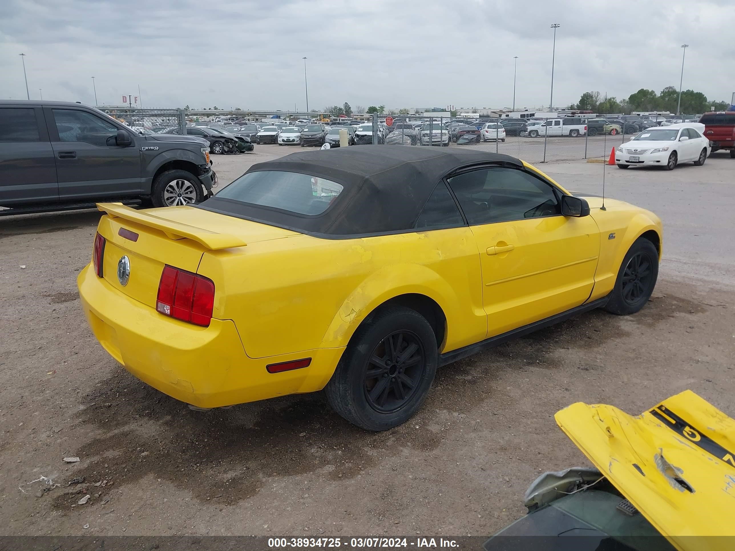 Photo 4 VIN: 1ZVFT84N665105964 - FORD MUSTANG 