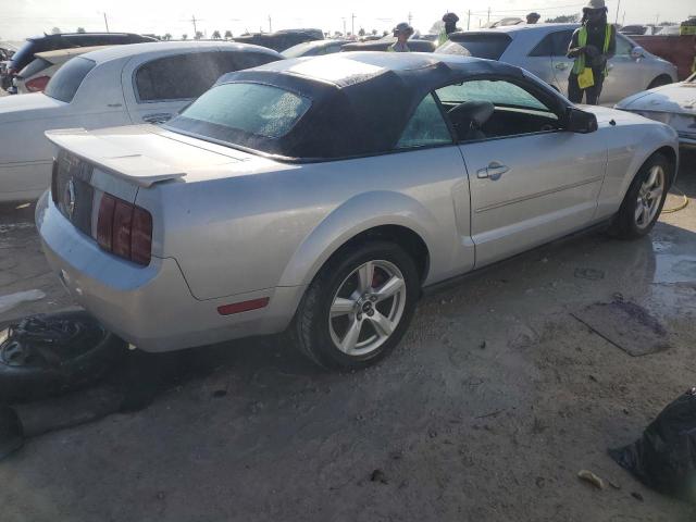 Photo 2 VIN: 1ZVFT84N675260595 - FORD MUSTANG 