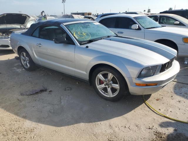 Photo 3 VIN: 1ZVFT84N675260595 - FORD MUSTANG 