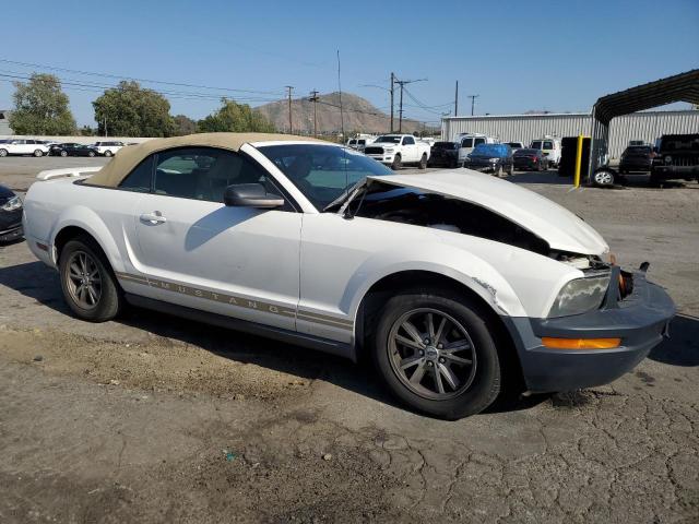 Photo 3 VIN: 1ZVFT84N855257775 - FORD MUSTANG 