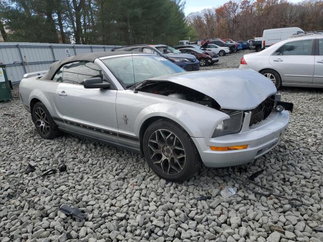 Photo 3 VIN: 1ZVFT84N865201739 - FORD MUSTANG 