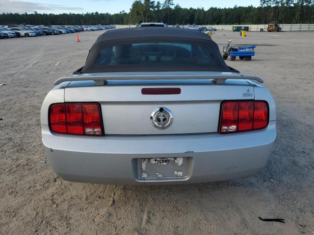 Photo 5 VIN: 1ZVFT84N865239438 - FORD MUSTANG 