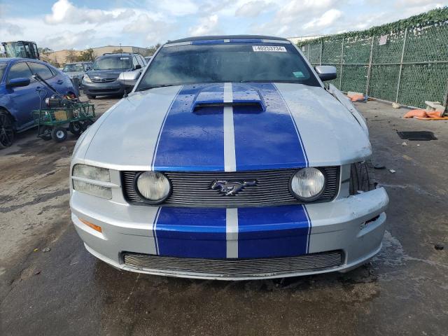 Photo 4 VIN: 1ZVFT84NX75355144 - FORD MUSTANG 