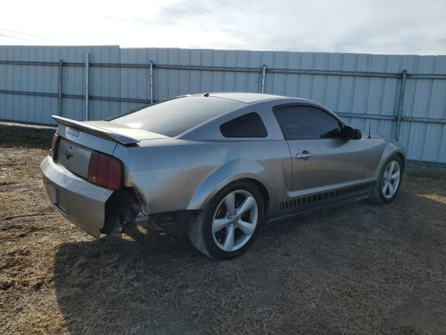 Photo 2 VIN: 1ZVHT80N085160010 - FORD MUSTANG 