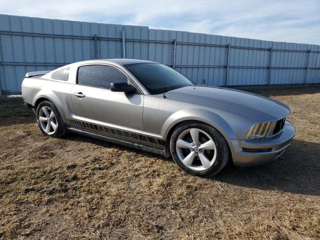 Photo 3 VIN: 1ZVHT80N085160010 - FORD MUSTANG 