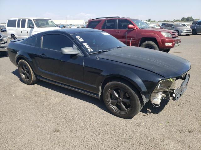 Photo 3 VIN: 1ZVHT80N085184565 - FORD MUSTANG 