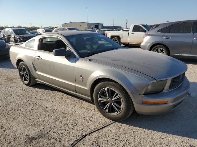 Photo 3 VIN: 1ZVHT80N085203602 - FORD MUSTANG 