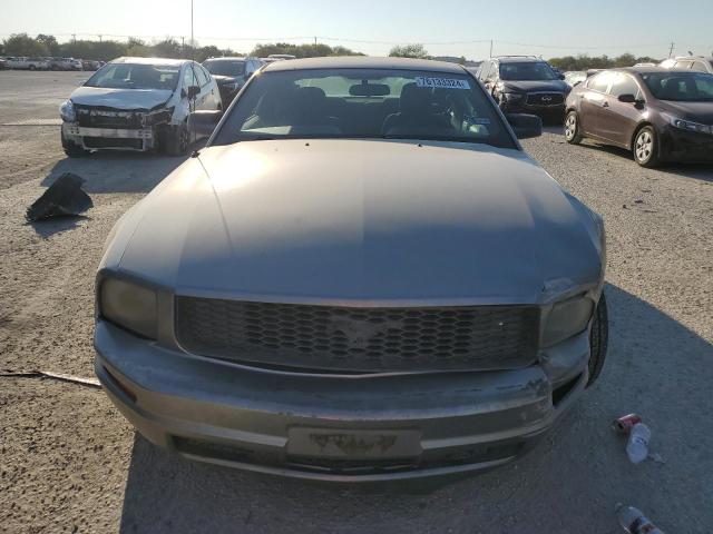 Photo 4 VIN: 1ZVHT80N085203602 - FORD MUSTANG 