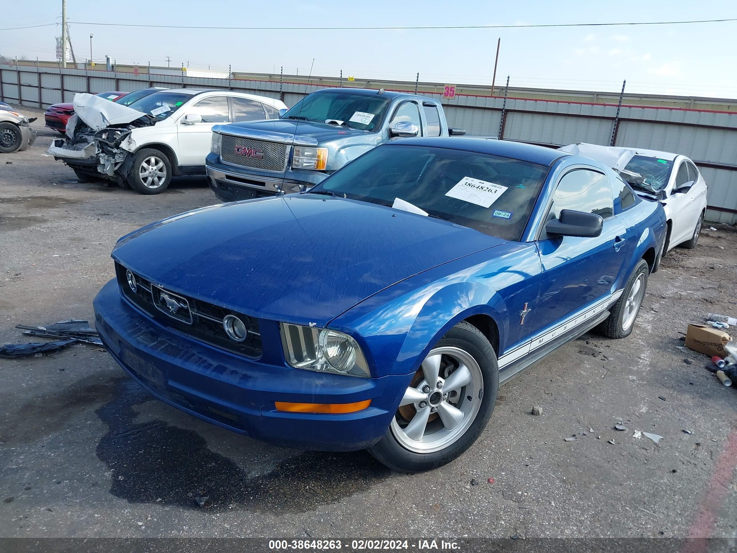 Photo 1 VIN: 1ZVHT80N085203910 - FORD MUSTANG 