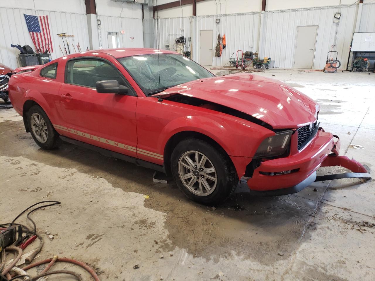 Photo 3 VIN: 1ZVHT80N165173118 - FORD MUSTANG 