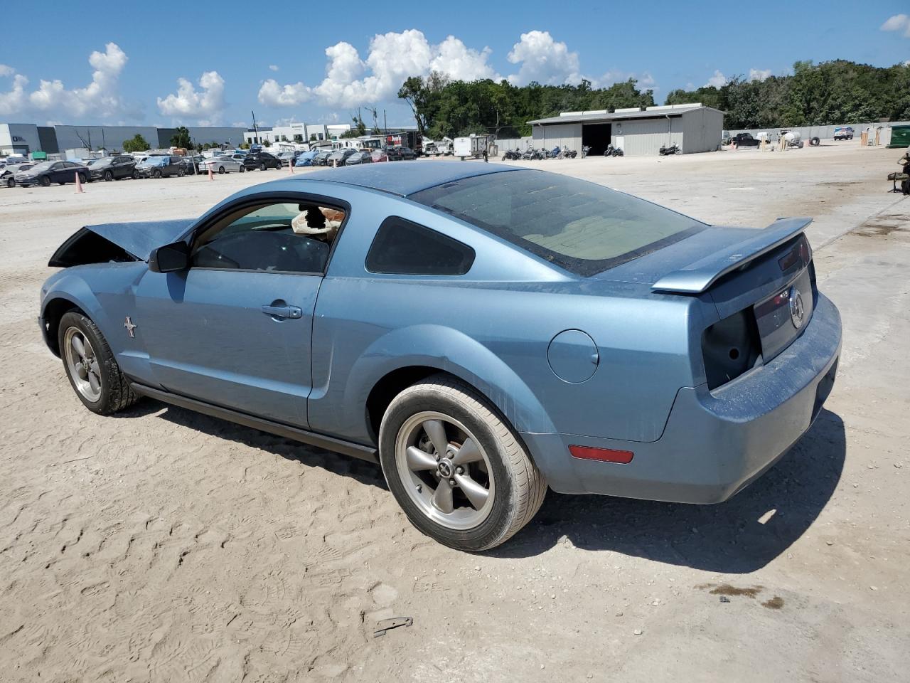 Photo 1 VIN: 1ZVHT80N265181955 - FORD MUSTANG 