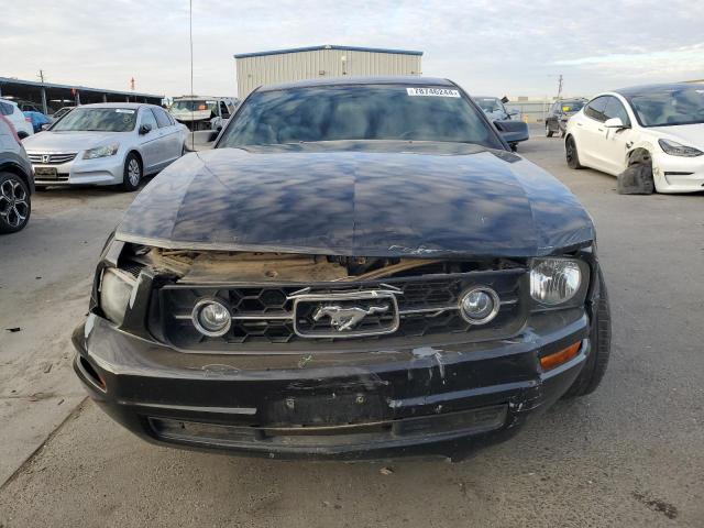 Photo 4 VIN: 1ZVHT80N285159425 - FORD MUSTANG 