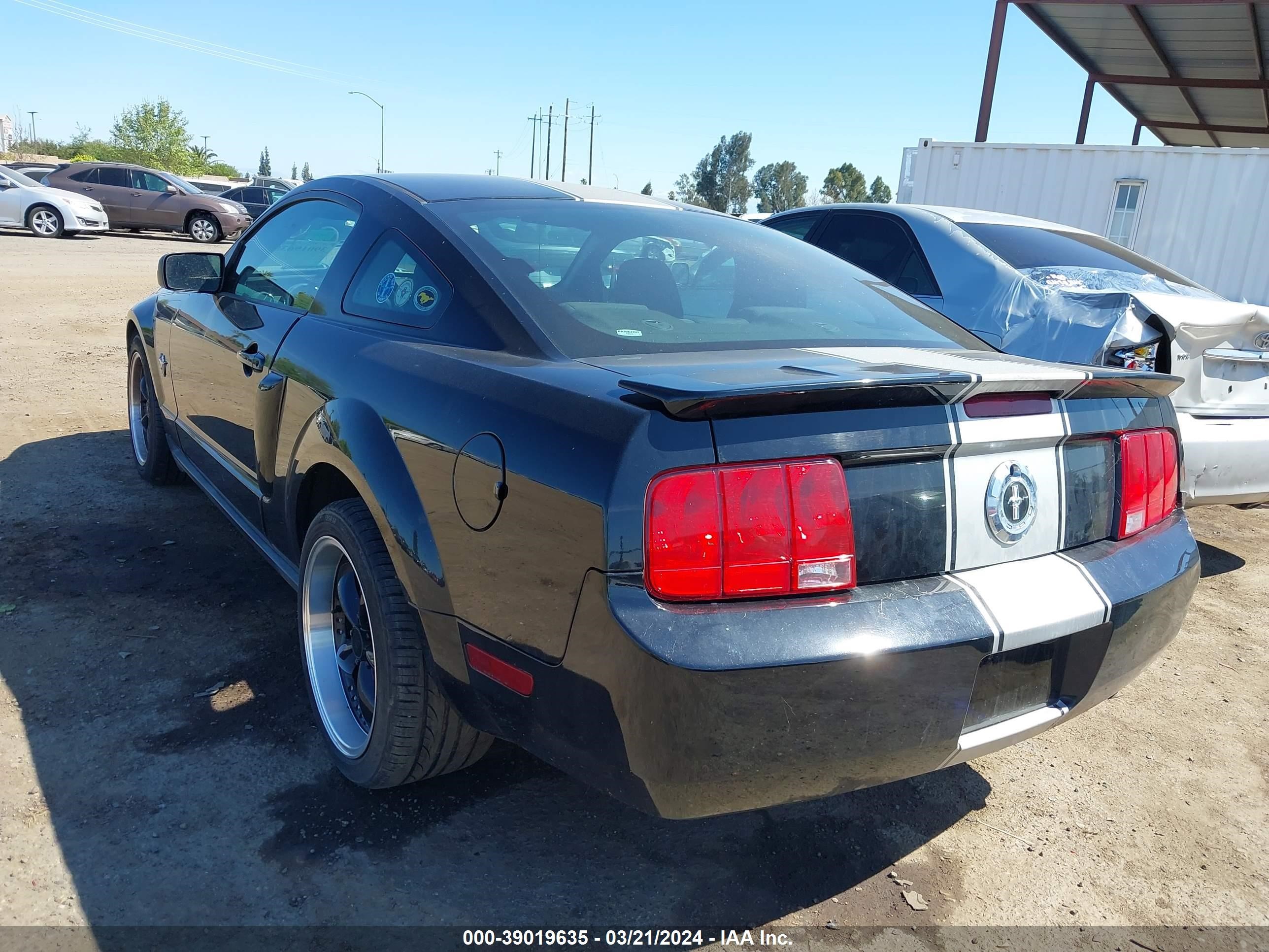 Photo 2 VIN: 1ZVHT80N295103230 - FORD MUSTANG 