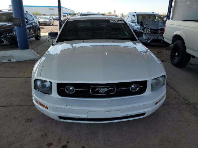 Photo 4 VIN: 1ZVHT80N385121380 - FORD MUSTANG 