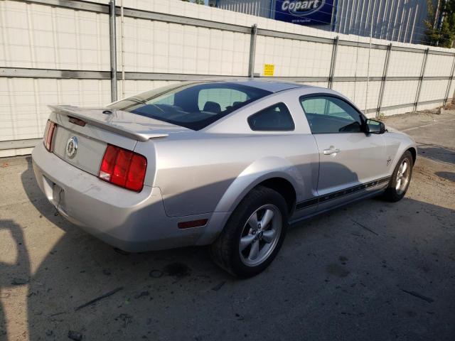 Photo 2 VIN: 1ZVHT80N685161601 - FORD MUSTANG 