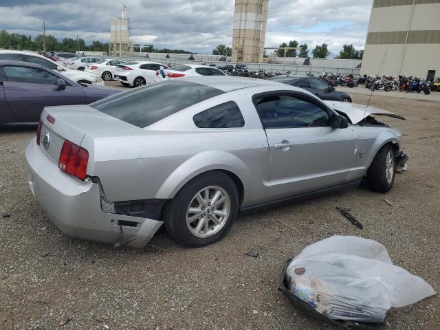 Photo 2 VIN: 1ZVHT80N695119687 - FORD MUSTANG 