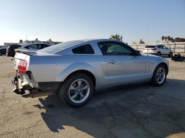 Photo 2 VIN: 1ZVHT80N765140690 - FORD MUSTANG 