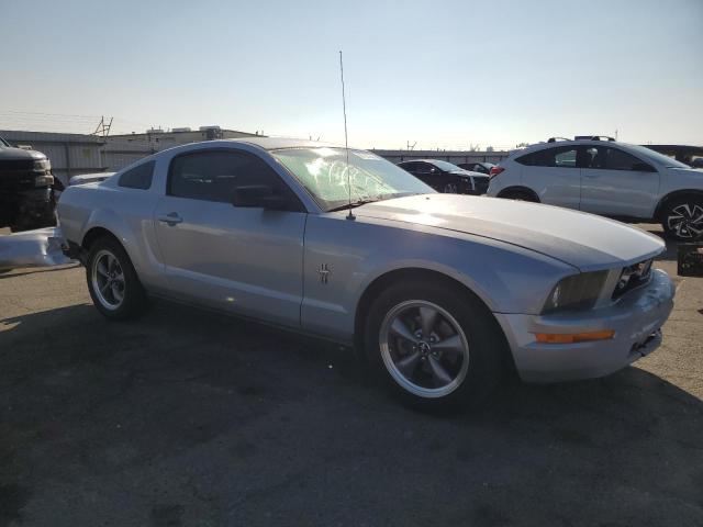 Photo 3 VIN: 1ZVHT80N765140690 - FORD MUSTANG 