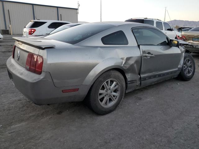 Photo 2 VIN: 1ZVHT80N785129143 - FORD MUSTANG 