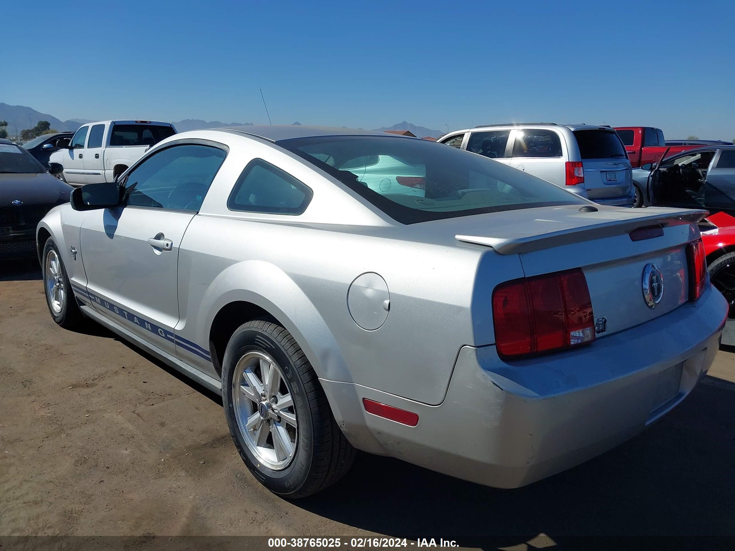 Photo 2 VIN: 1ZVHT80N795139866 - FORD MUSTANG 