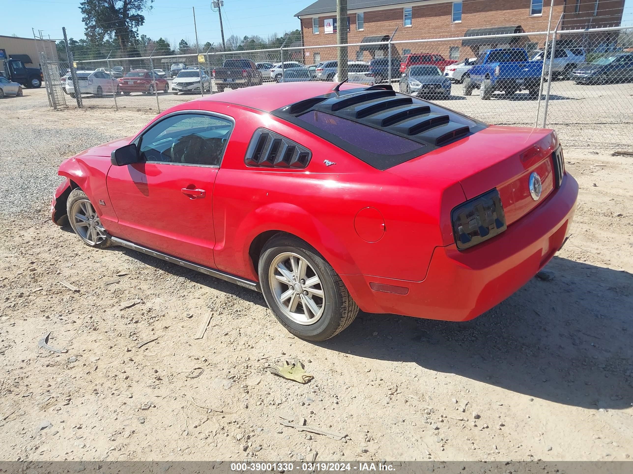 Photo 2 VIN: 1ZVHT80N885141415 - FORD MUSTANG 