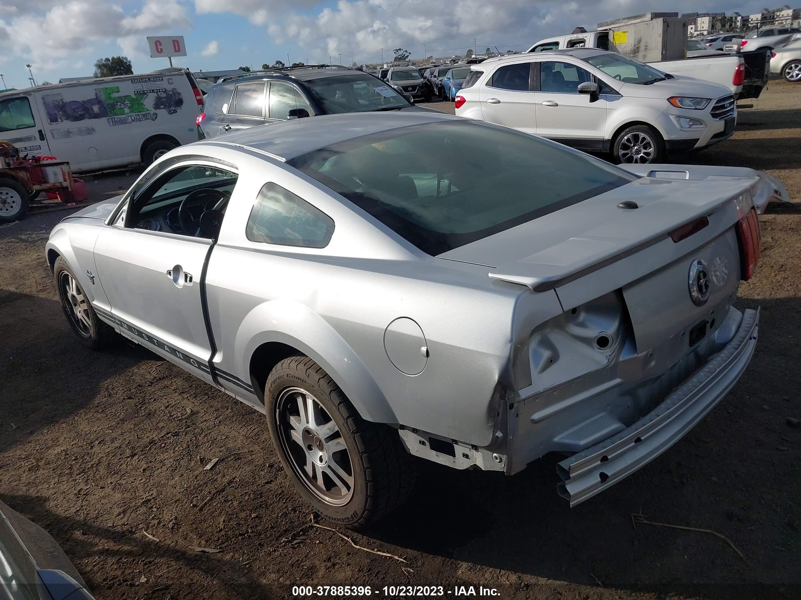 Photo 2 VIN: 1ZVHT80N895109131 - FORD MUSTANG 