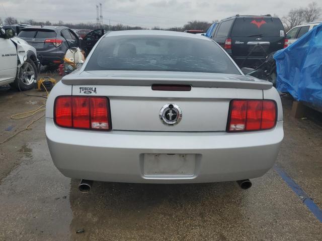 Photo 5 VIN: 1ZVHT80N985152701 - FORD MUSTANG 