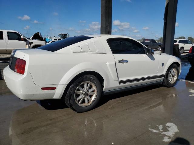 Photo 2 VIN: 1ZVHT80NX85109095 - FORD MUSTANG 