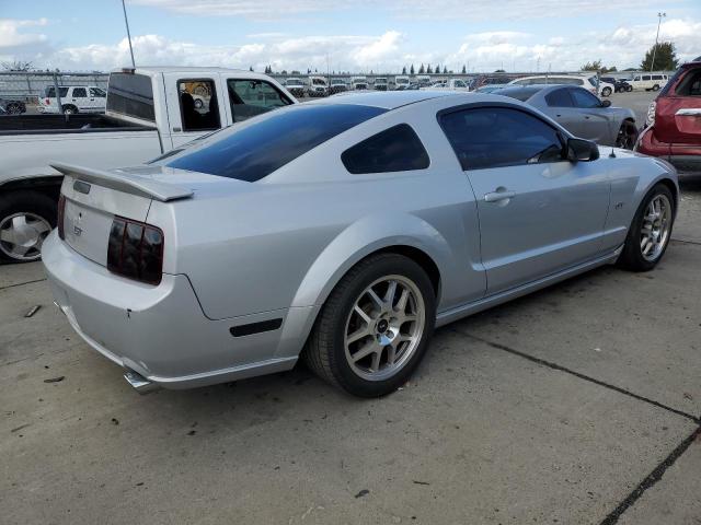 Photo 2 VIN: 1ZVHT82H075305231 - FORD MUSTANG 