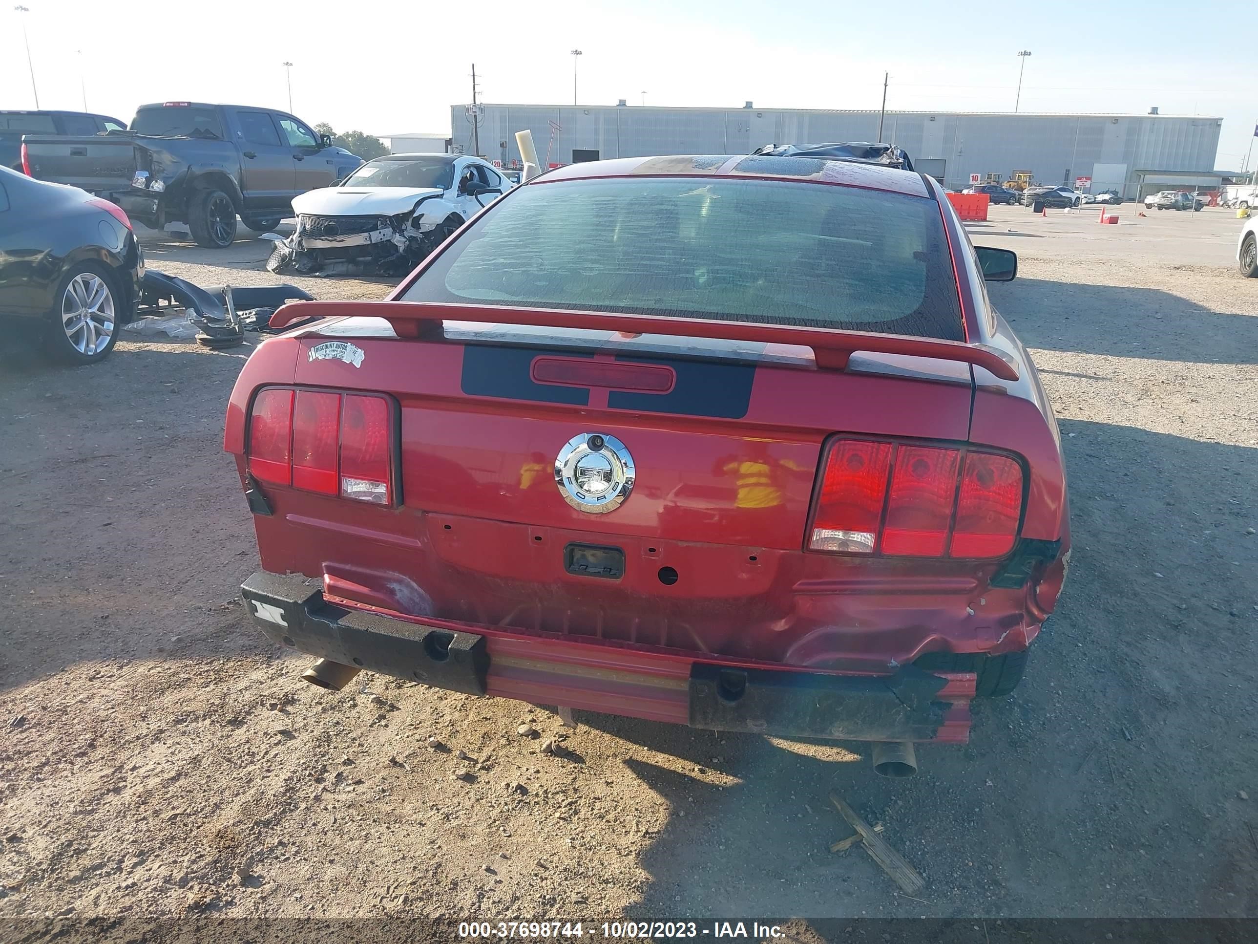 Photo 16 VIN: 1ZVHT82H175260297 - FORD MUSTANG 