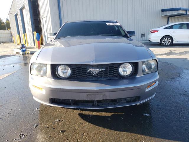 Photo 4 VIN: 1ZVHT82H265158943 - FORD MUSTANG 