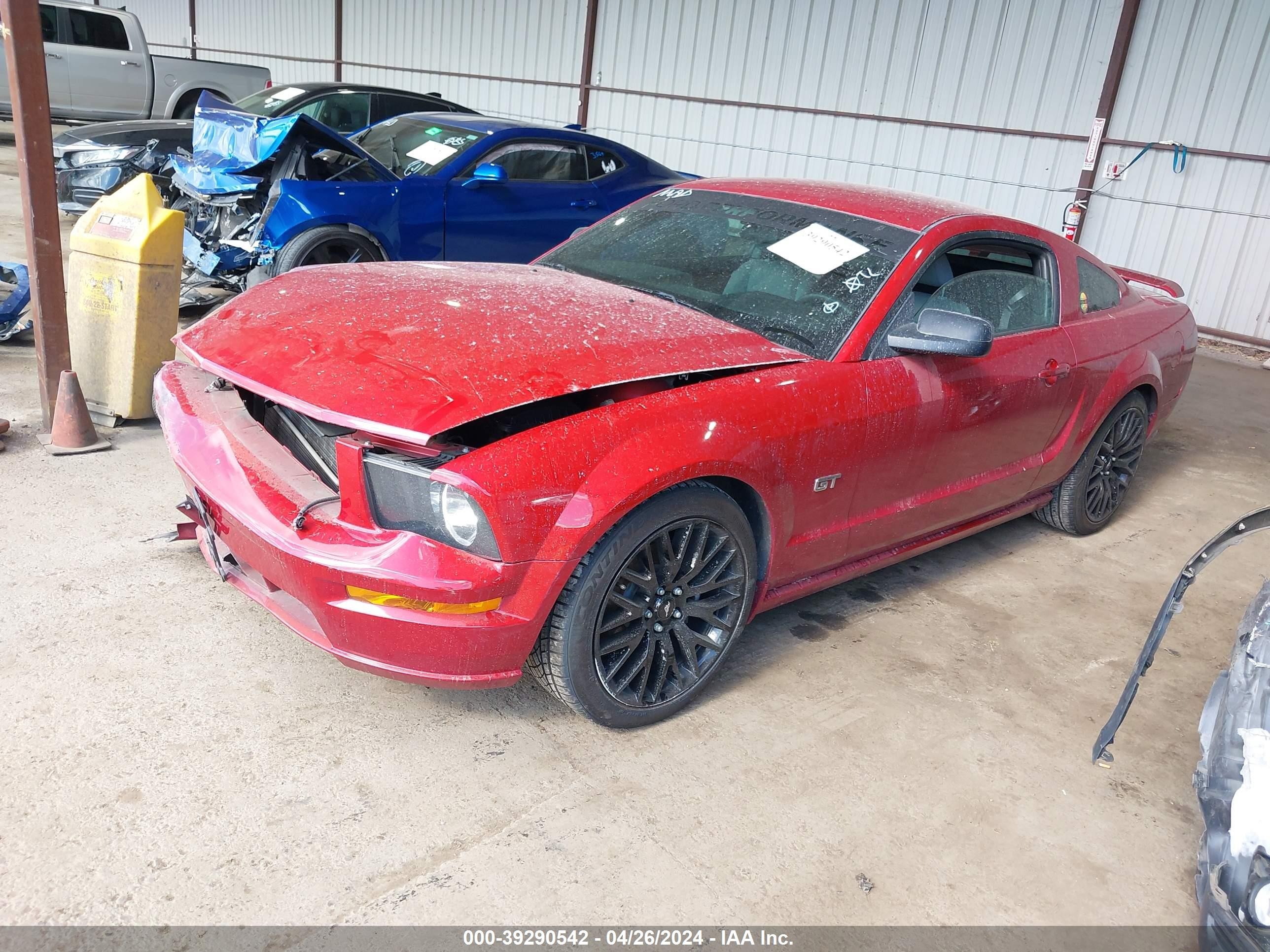 Photo 1 VIN: 1ZVHT82H285155947 - FORD MUSTANG 