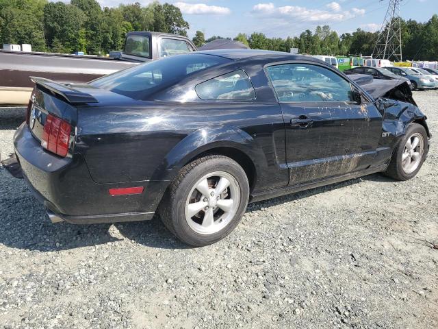 Photo 2 VIN: 1ZVHT82H285199155 - FORD MUSTANG 