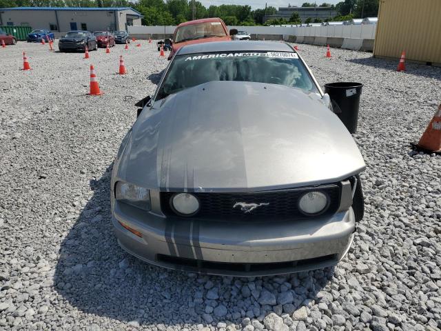 Photo 4 VIN: 1ZVHT82H395107861 - FORD MUSTANG 