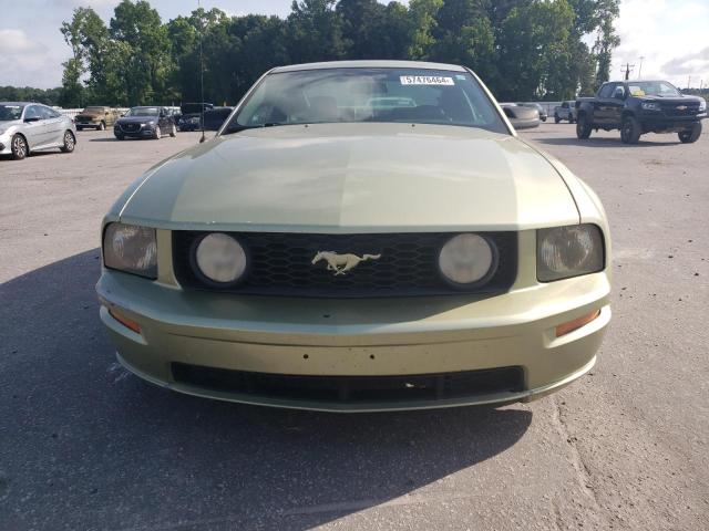 Photo 4 VIN: 1ZVHT82H465223436 - FORD MUSTANG 