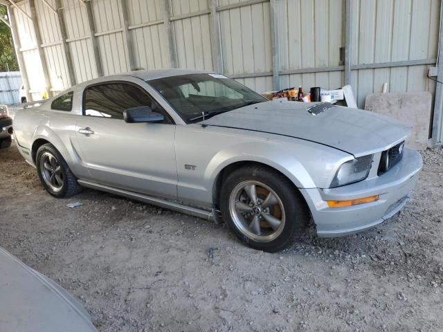 Photo 3 VIN: 1ZVHT82H485106703 - FORD MUSTANG GT 