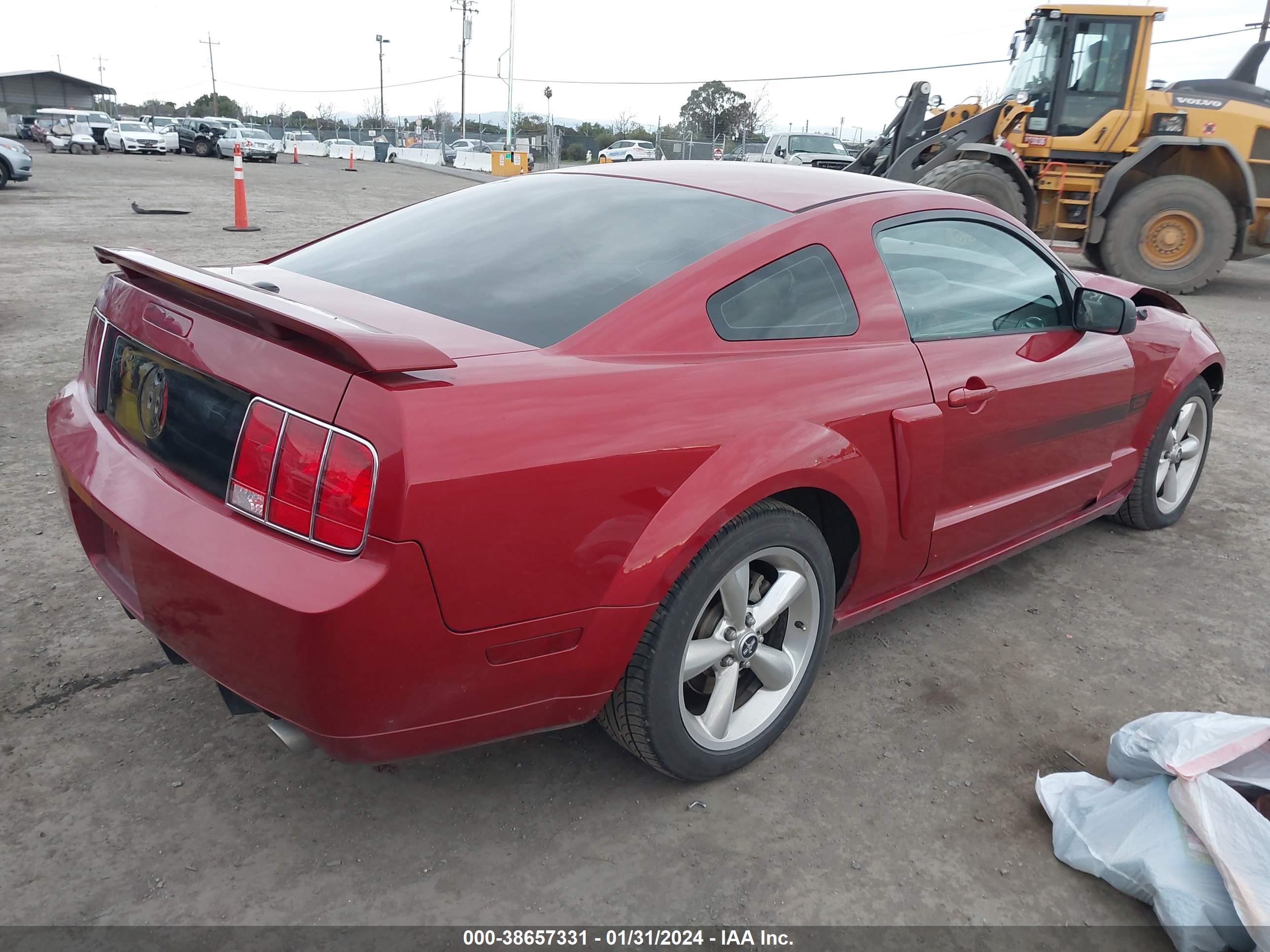 Photo 3 VIN: 1ZVHT82H485151544 - FORD MUSTANG 