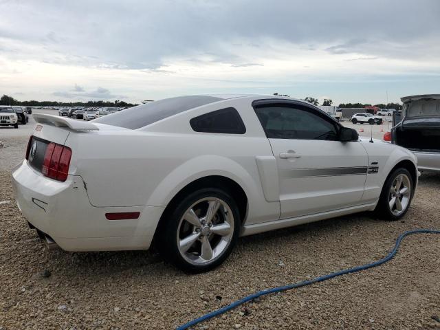 Photo 2 VIN: 1ZVHT82H485182485 - FORD MUSTANG 