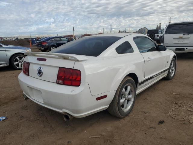 Photo 2 VIN: 1ZVHT82H585120447 - FORD MUSTANG 