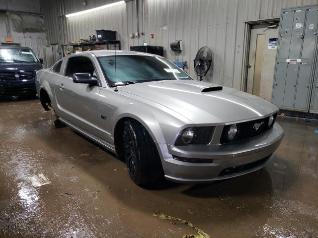 Photo 3 VIN: 1ZVHT82H585150550 - FORD MUSTANG 