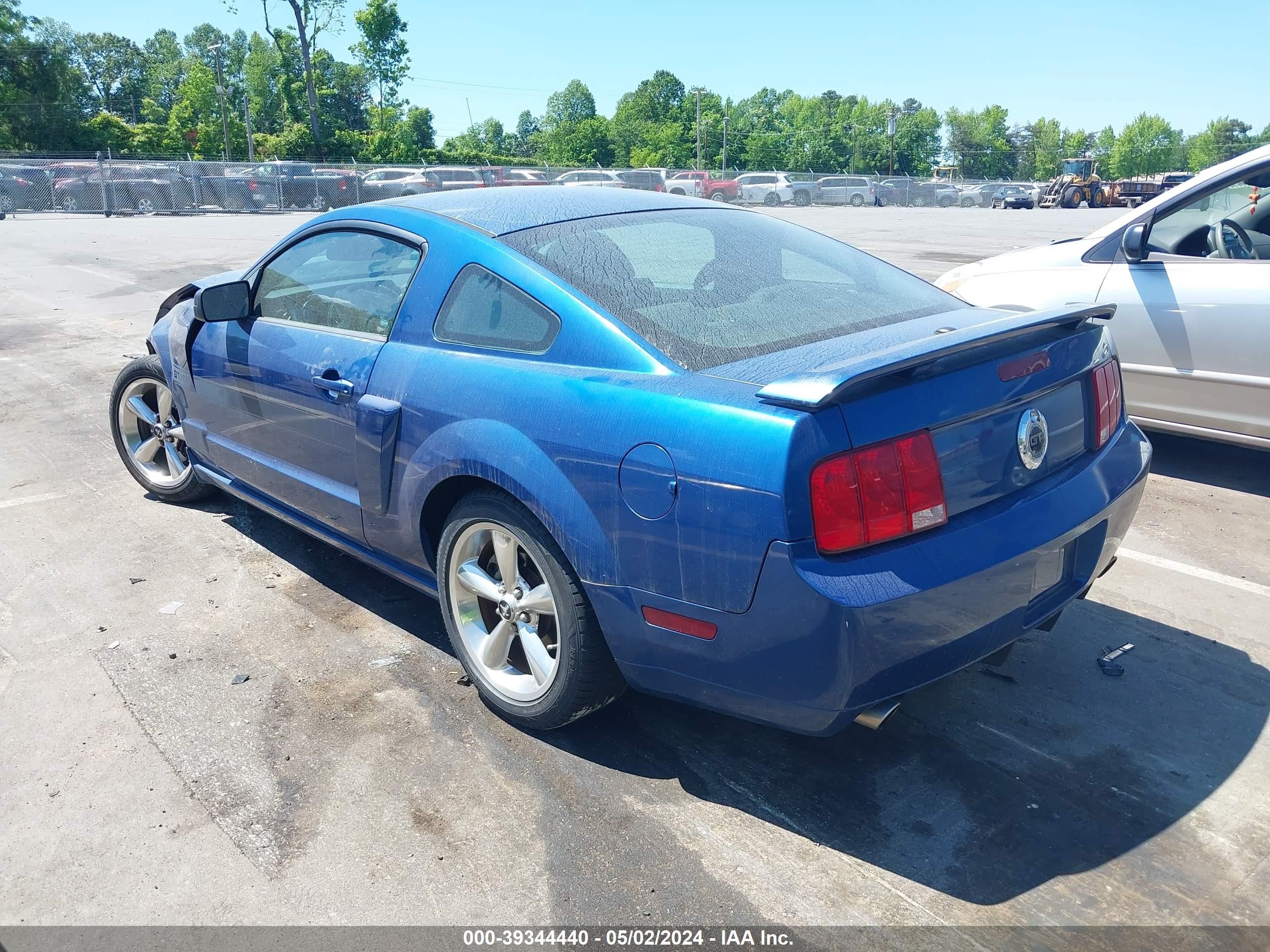 Photo 2 VIN: 1ZVHT82H595130509 - FORD MUSTANG 