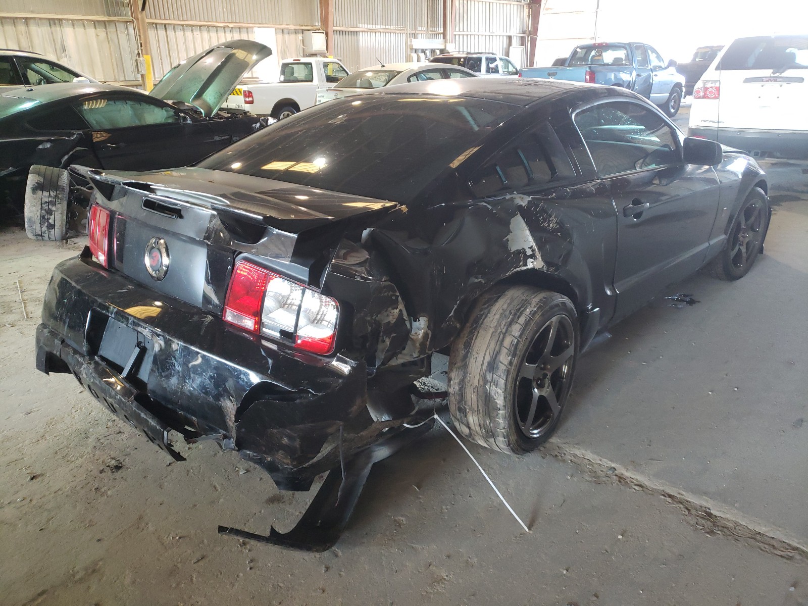 Photo 3 VIN: 1ZVHT82H695130387 - FORD MUSTANG GT 