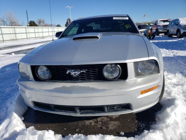 Photo 4 VIN: 1ZVHT82H695131281 - FORD MUSTANG 